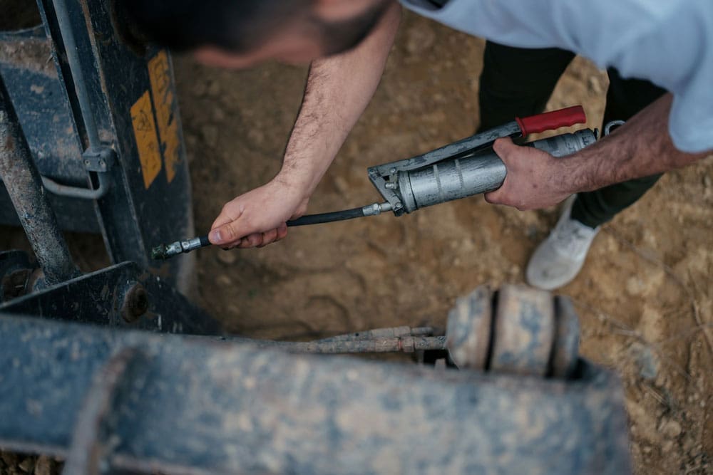 sondermann-baumaschinen-bagger-ueber-uns-baumaschinen-mieten-kaufen-service-verkauf-ueber-uns-scaled-service-scaled